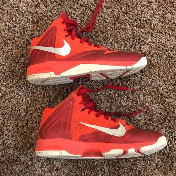 Nike Basketball shoes, size 5.5Y - Picture 3 of 6